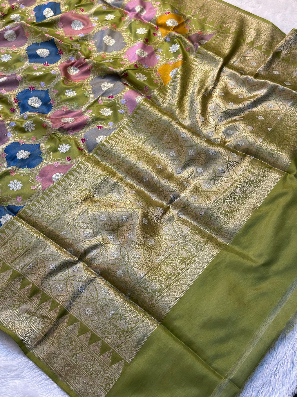 Pure Katan Silk Rangkaat Banarasi Saree Woven with Golden Zari in Multiple Block pattern
