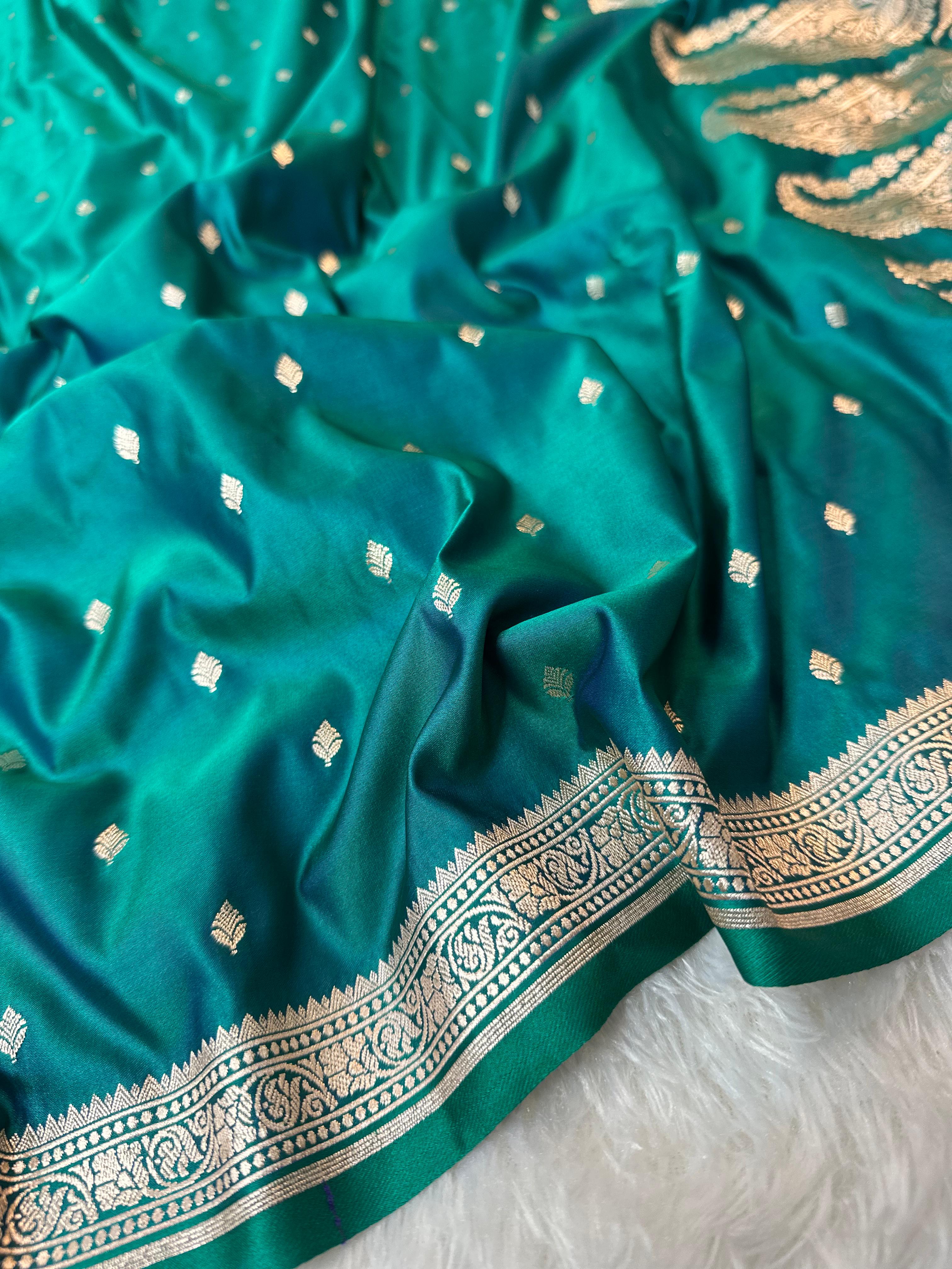Mashru Silk Banarasi Saree Woven with Golden Zari in Buti Pattern