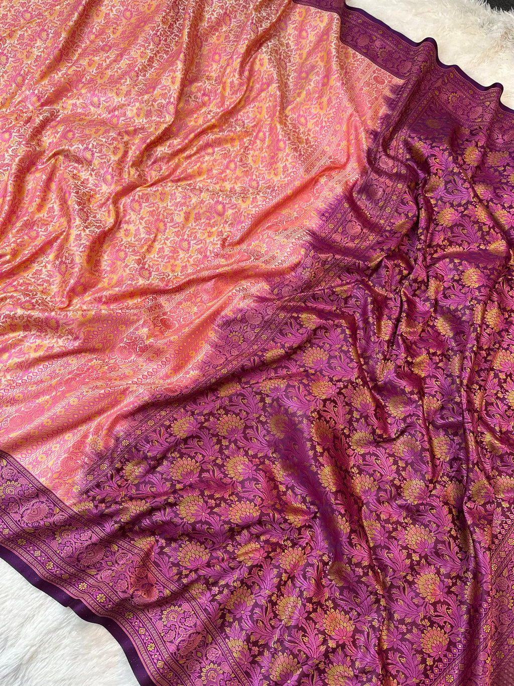 Contrast Mashru Silk Tanchui Banarasi Saree