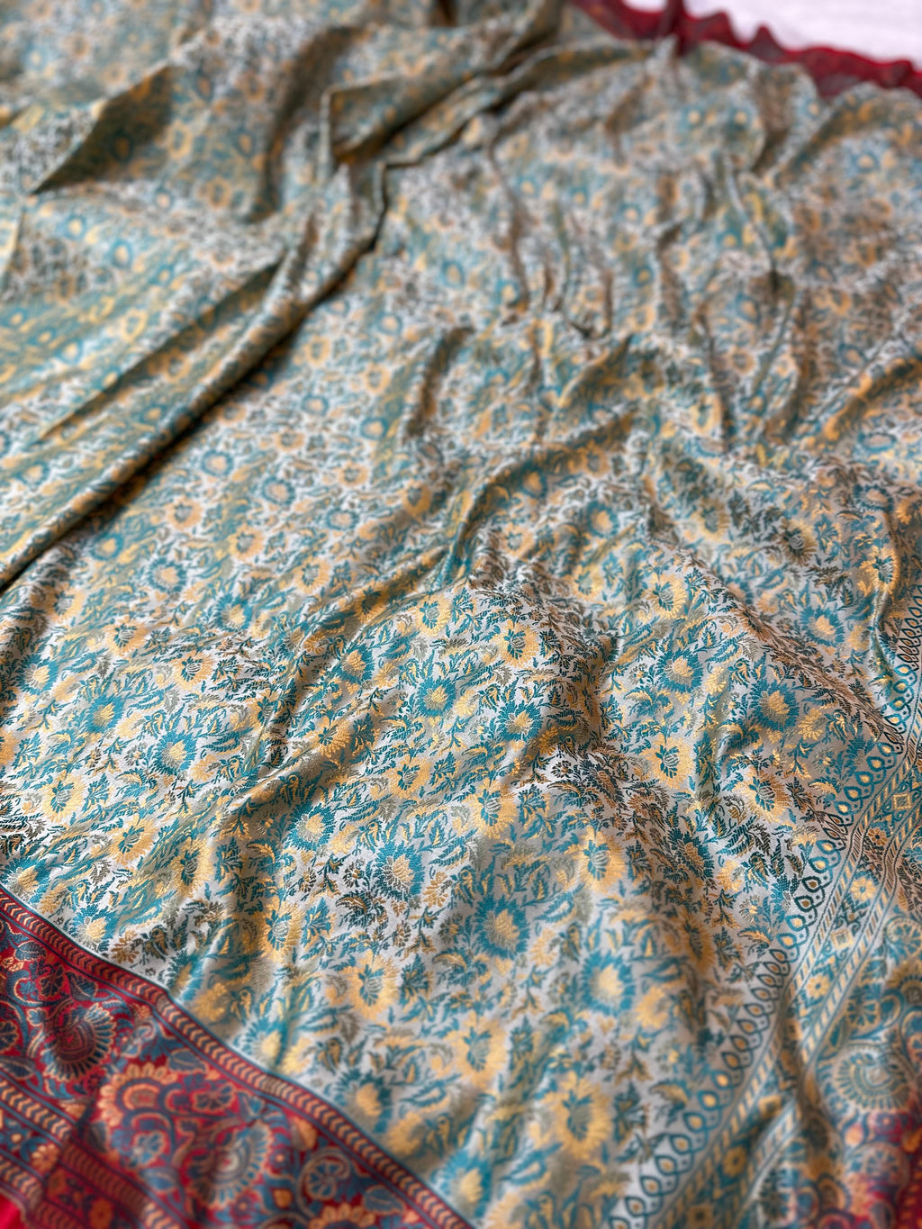 Mashru Silk Tanchui Banarasi Saree