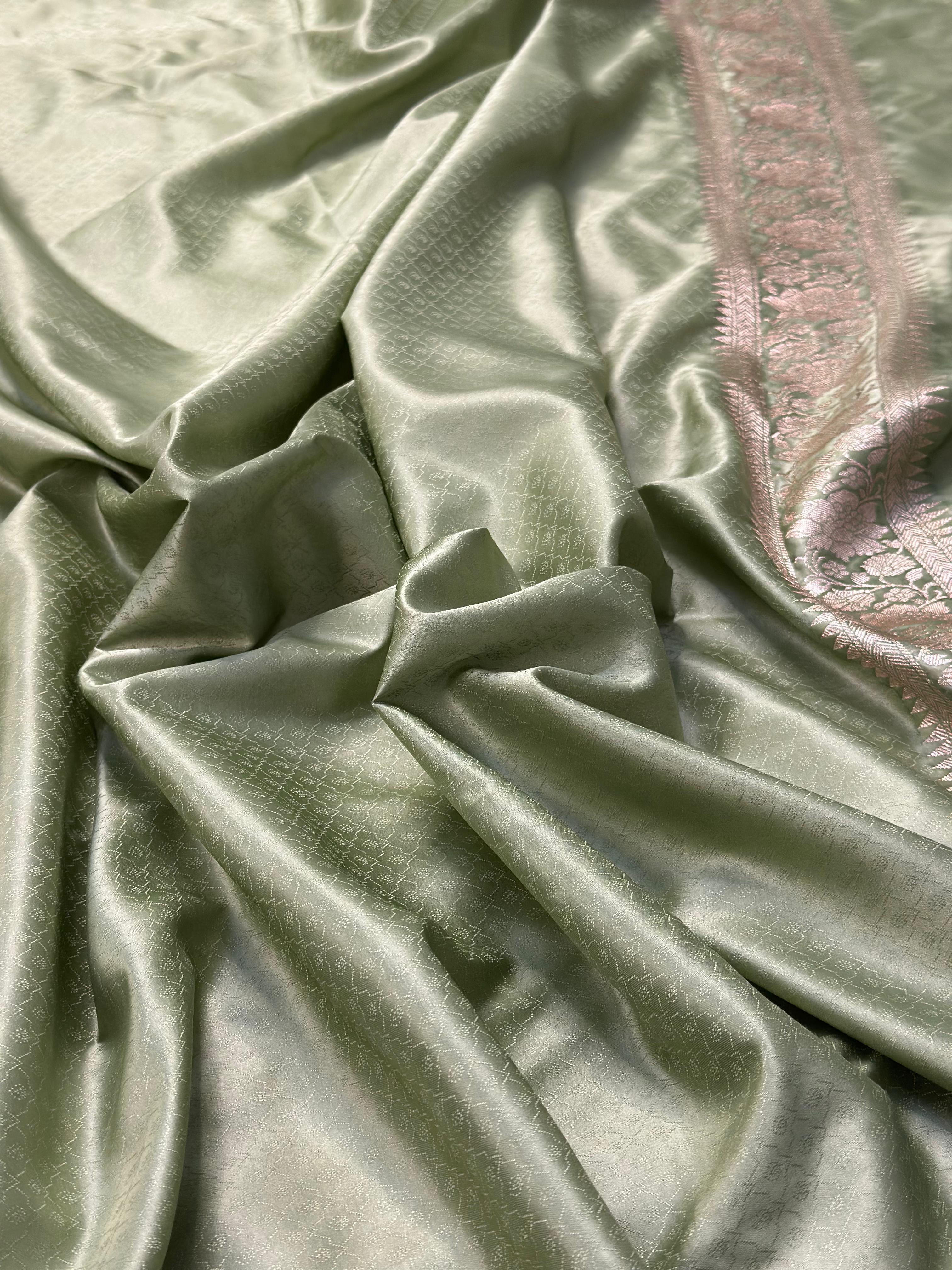 Rangkaat Mashru Silk Banarasi Saree Woven with Golden Zari