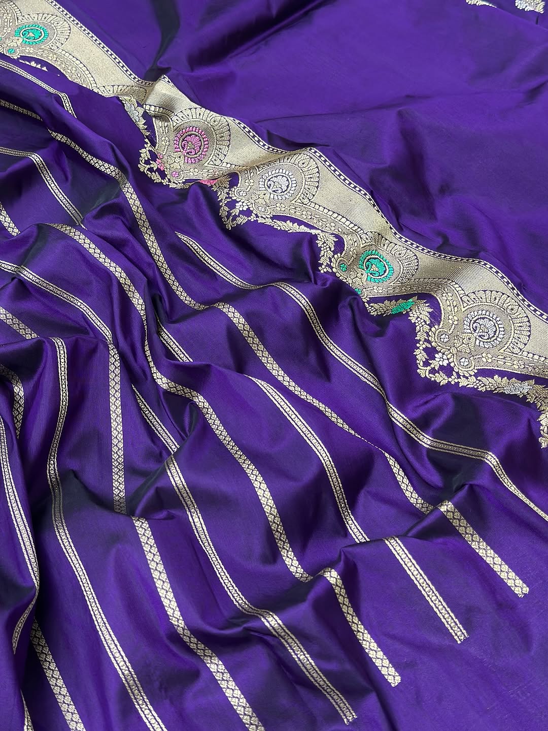 Pure Katan Silk Handwoven Kadua Banarasi Saree Woven with Golden & Silver Zari and Multicolour Minakari Work with Scallop Border