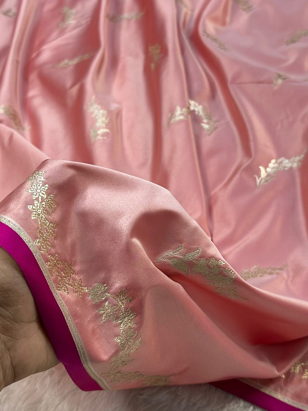 Mashru Silk Banarasi Saree Woven with Golden Zari in Buta Pattern
