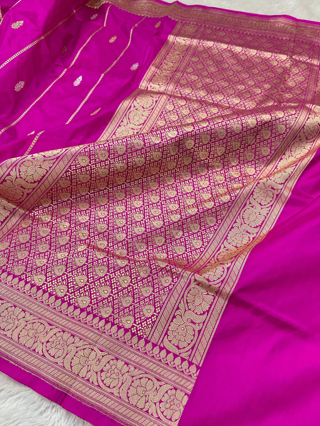 Rani pink Pure Katan Kadua Weaved Buti Pattern Saree