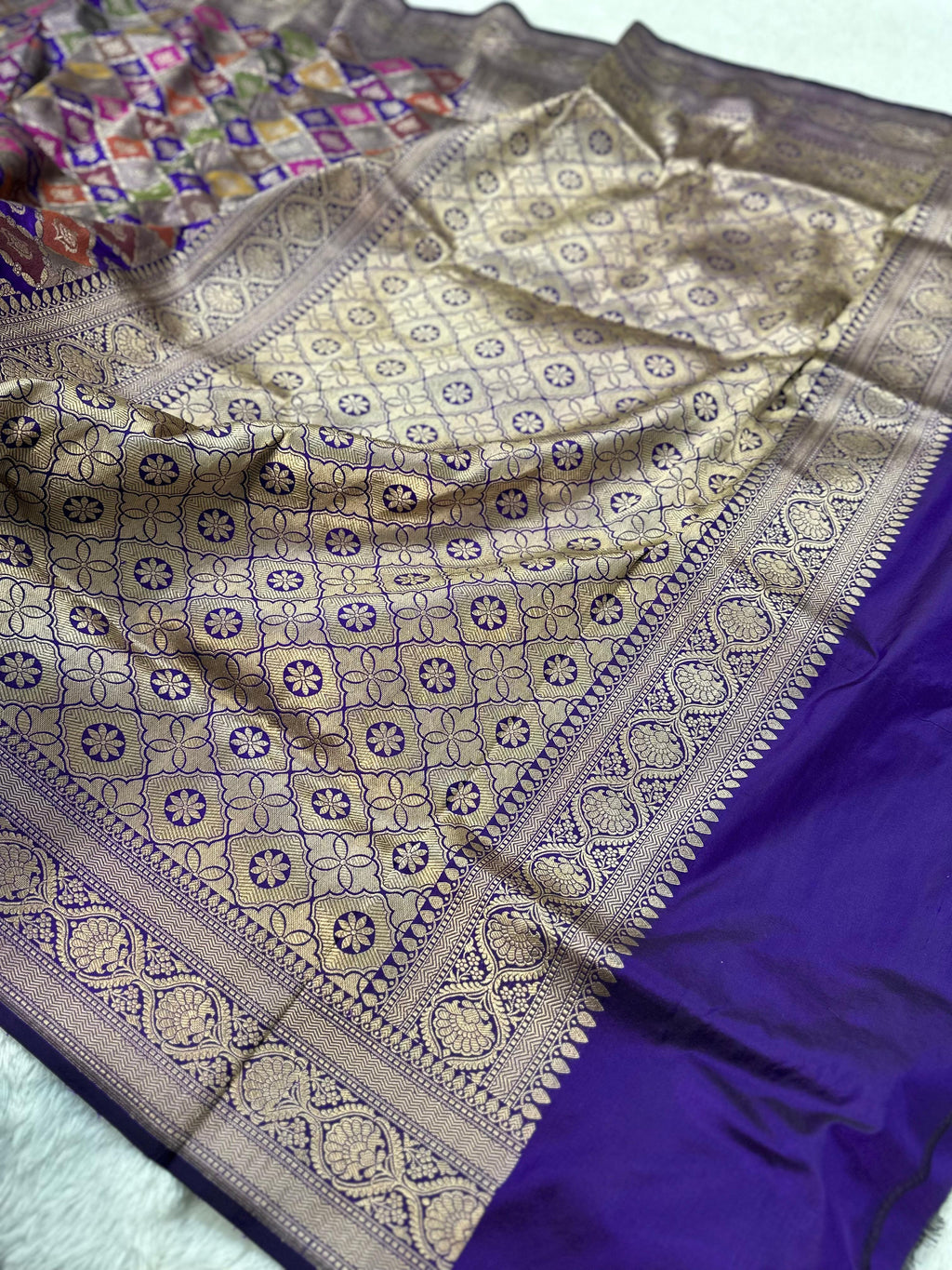 Pure Katan Silk Banarasi Saree Woven with Golden Zari in Geometric Rangkat Pattern