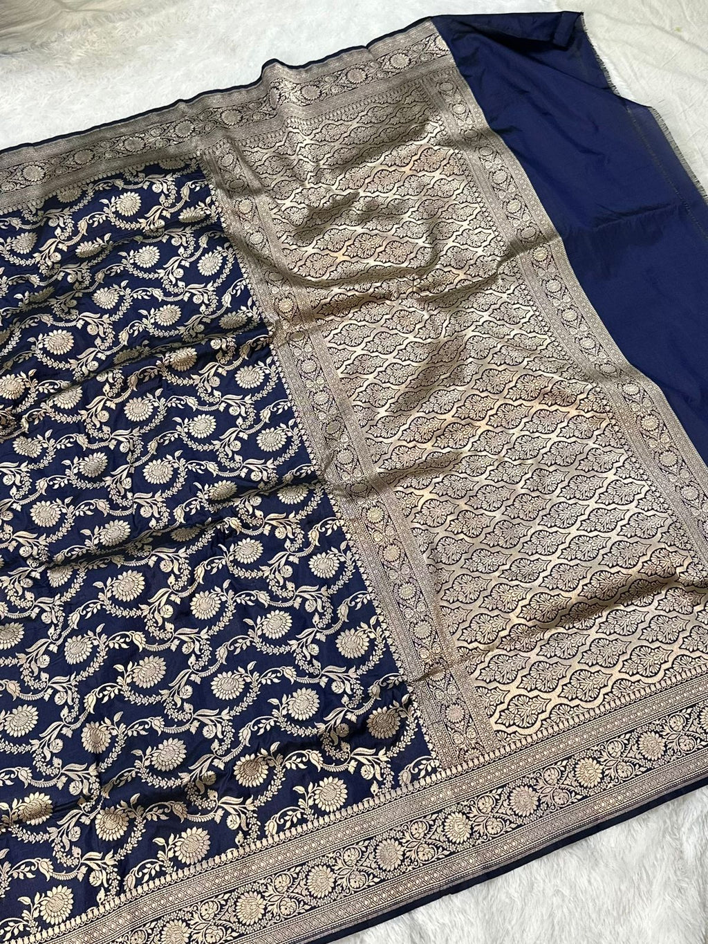 Pure Katan Silk Banarasi Saree Woven with Golden Zari in Jaal Pattern