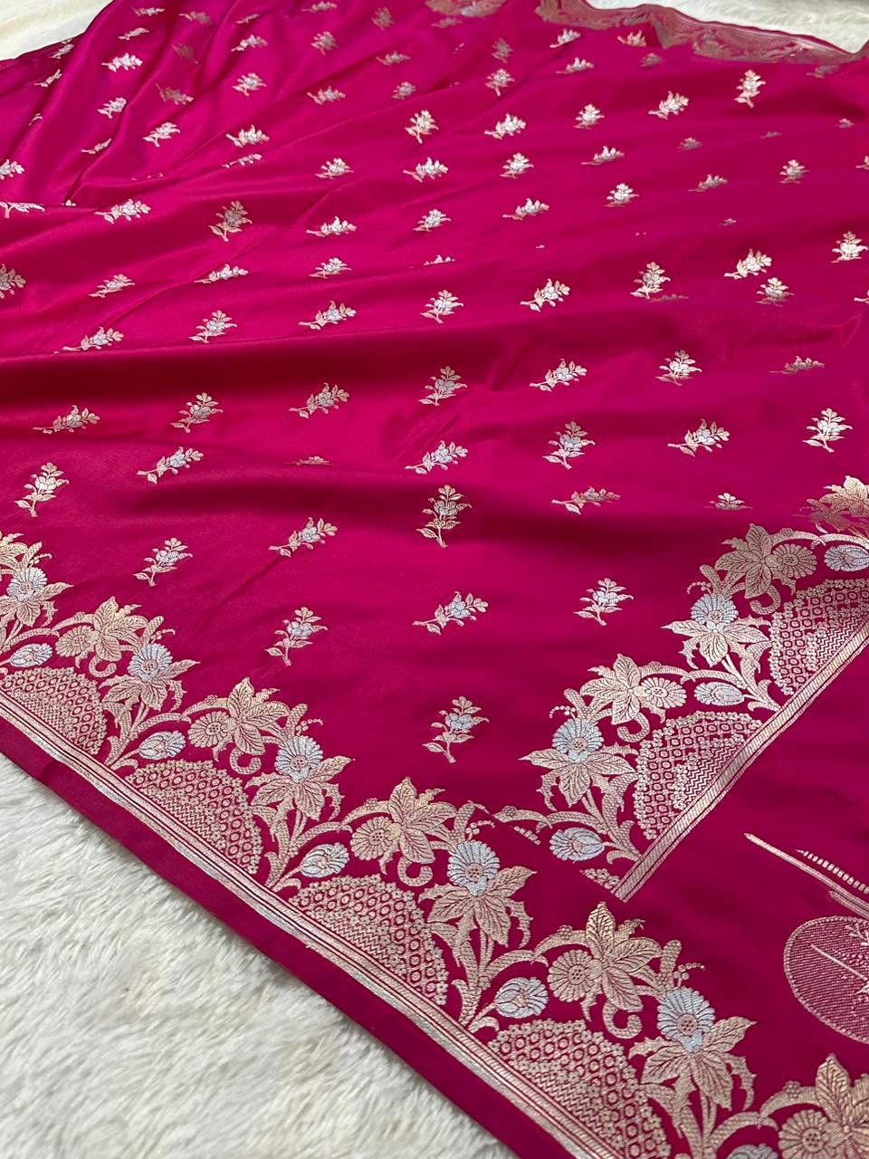 Mashru Silk Banarasi Saree Woven with Golden Zari in Buta Pattern