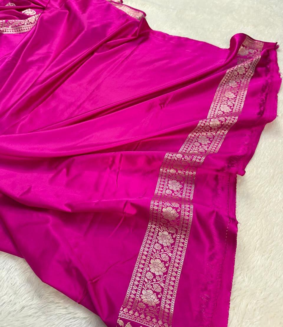 Rani   Boota   With   Floral   Border   Mashru   Silk   Saree