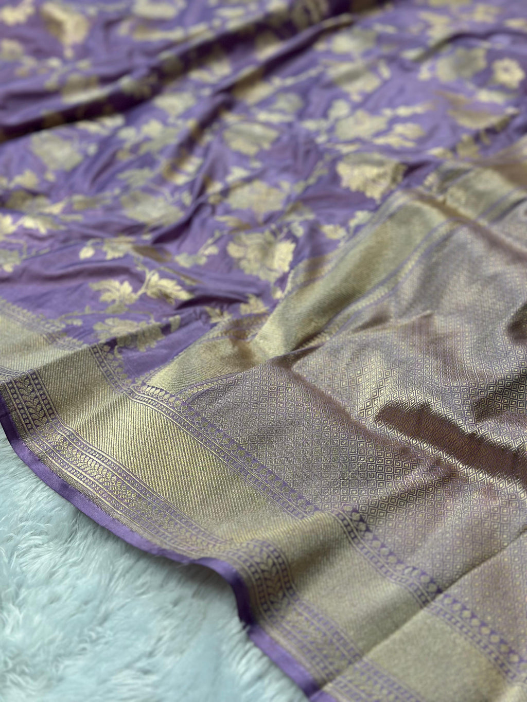 Pure Katan Silk Banarasi Saree Woven with Golden Zari in Flower jaal pattern