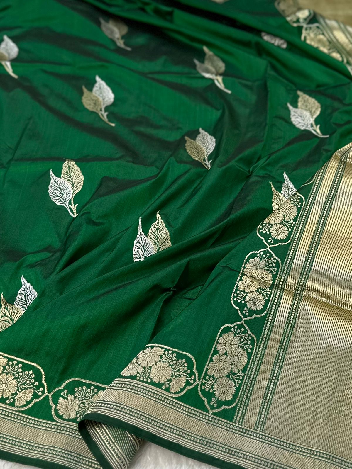 Royal Green Pure Katan Silk Kadua Weave Banarasi Saree with Gold and Silver Buta