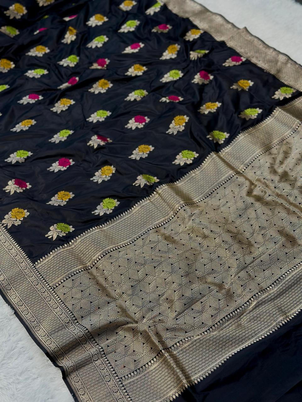 Pure Katan Silk Banarasi Meenedar Saree Woven with Golden Zari buta pattern