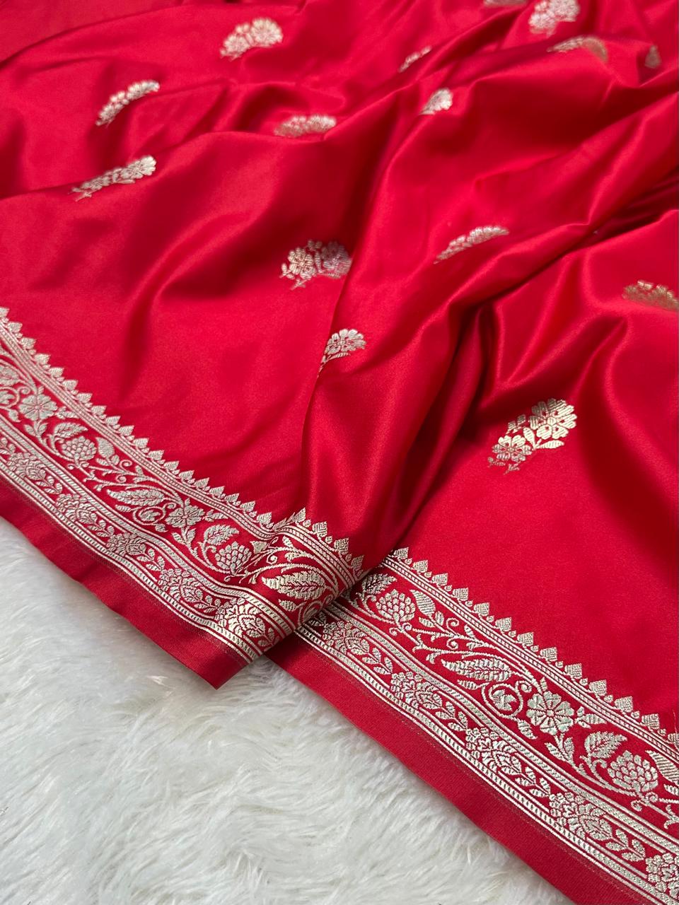 Bridal Red Mashru SIlk Buti Banarasi Saree