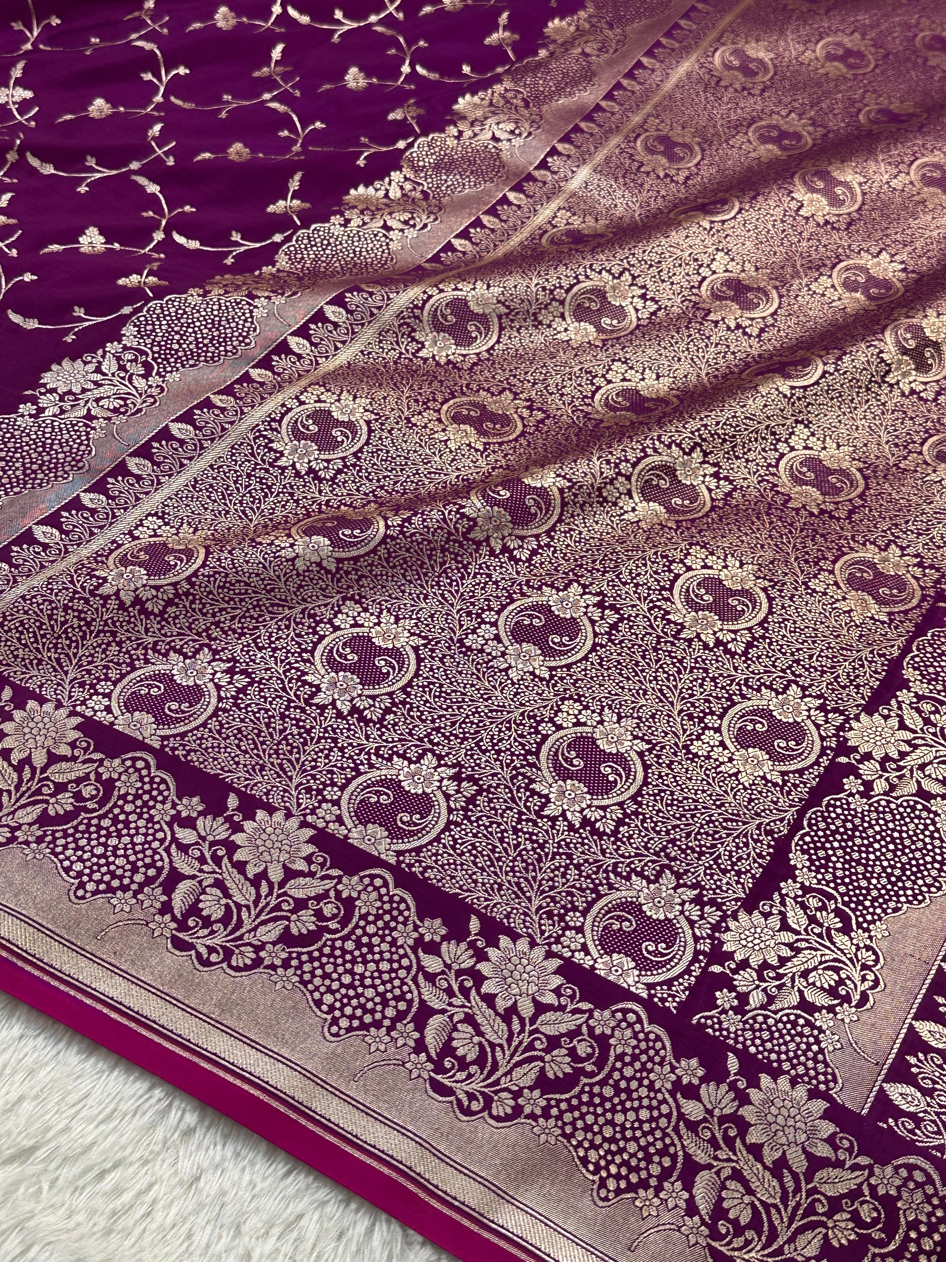 Mashru Silk Banarasi Saree Weaved with Golden Zari in Jaal Pattern