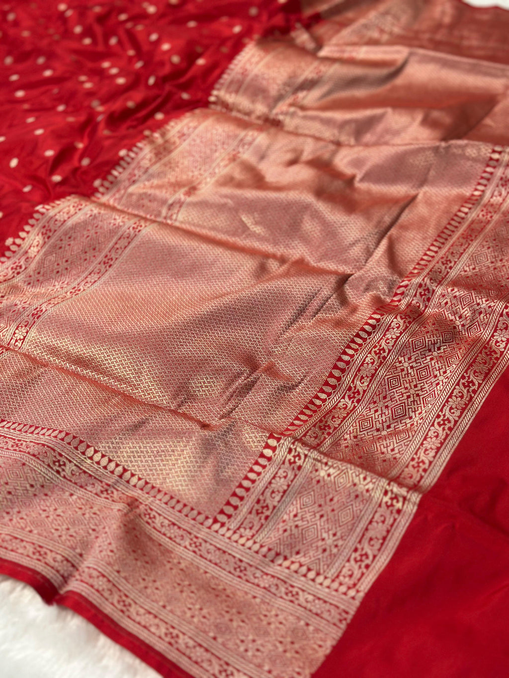 Pure katan silk banarasi saree woven with golden zari in chunari buti pattern