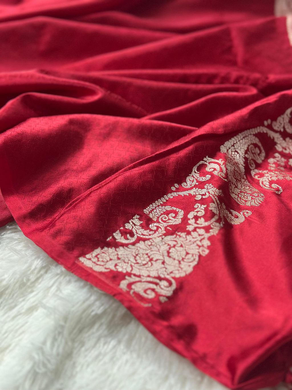 Mashru Silk Banarasi Saree Woven with Golden Zari in Buti Pattern and Grand Pallu