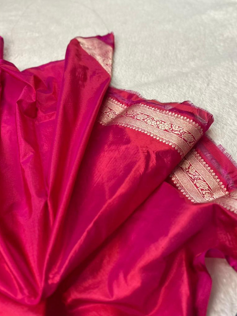 Pure Katan Silk Banarasi Saree Woven with Golden Zari in Jaal Pattern