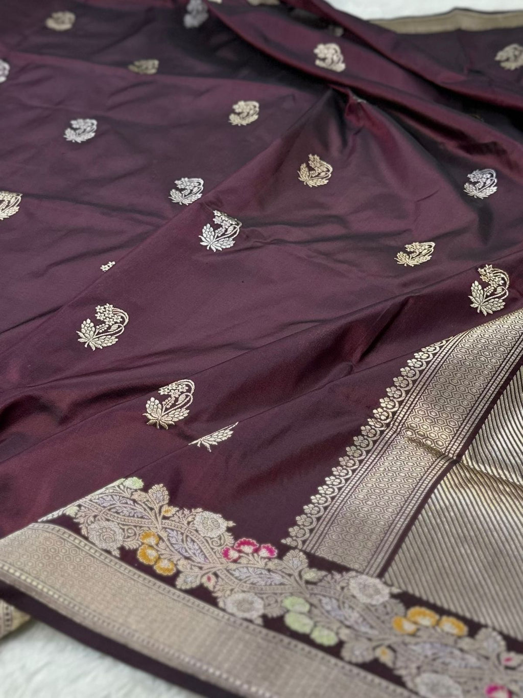 Pure Katan Silk Kadua Weave Banarasi Saree with Meenakari Border