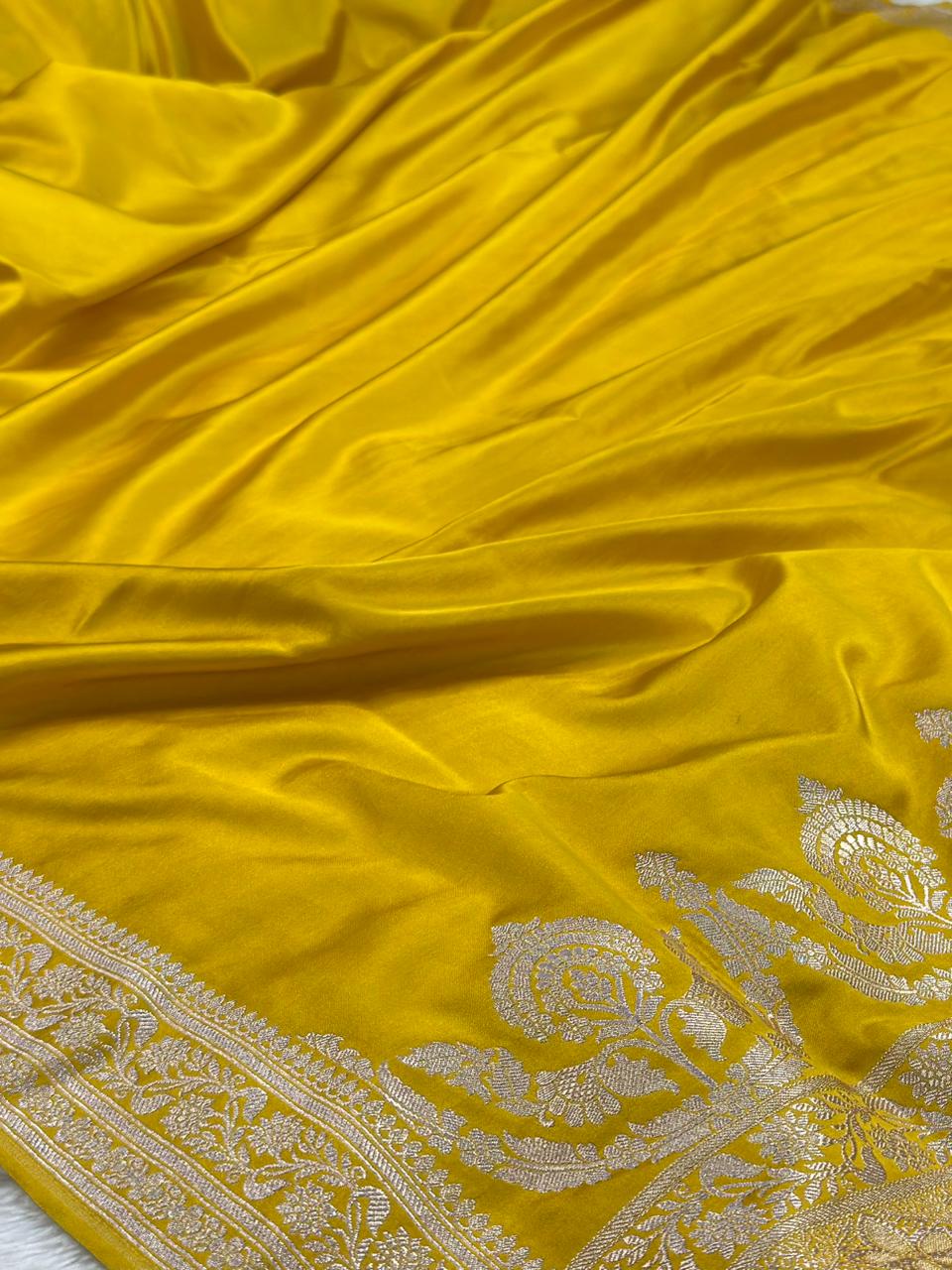 Mashru Silk Banarasi Saree Woven with Golden Zari in Plain with Grand Pallu