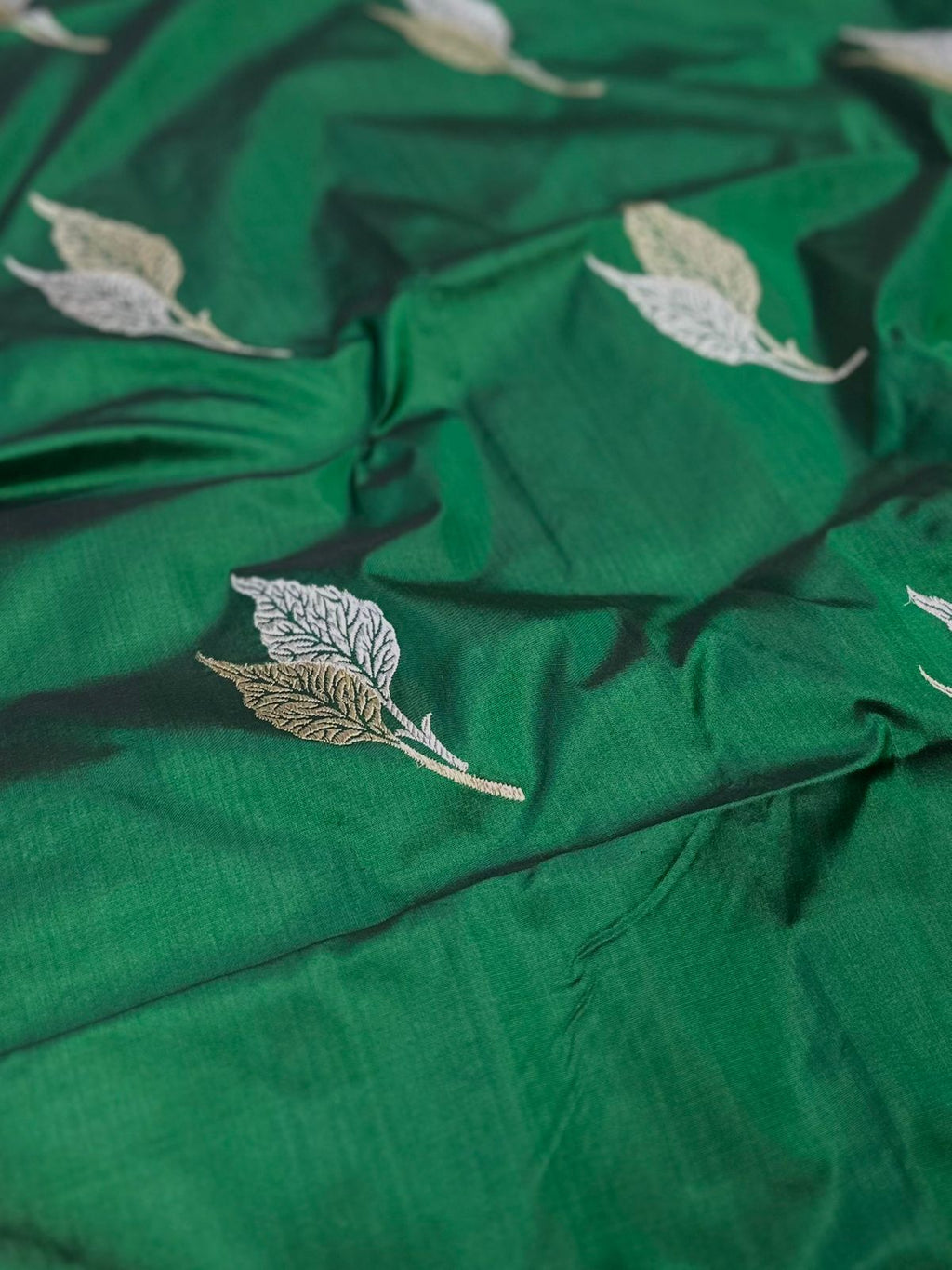Royal Green Pure Katan Silk Kadua Weave Banarasi Saree with Gold and Silver Buta