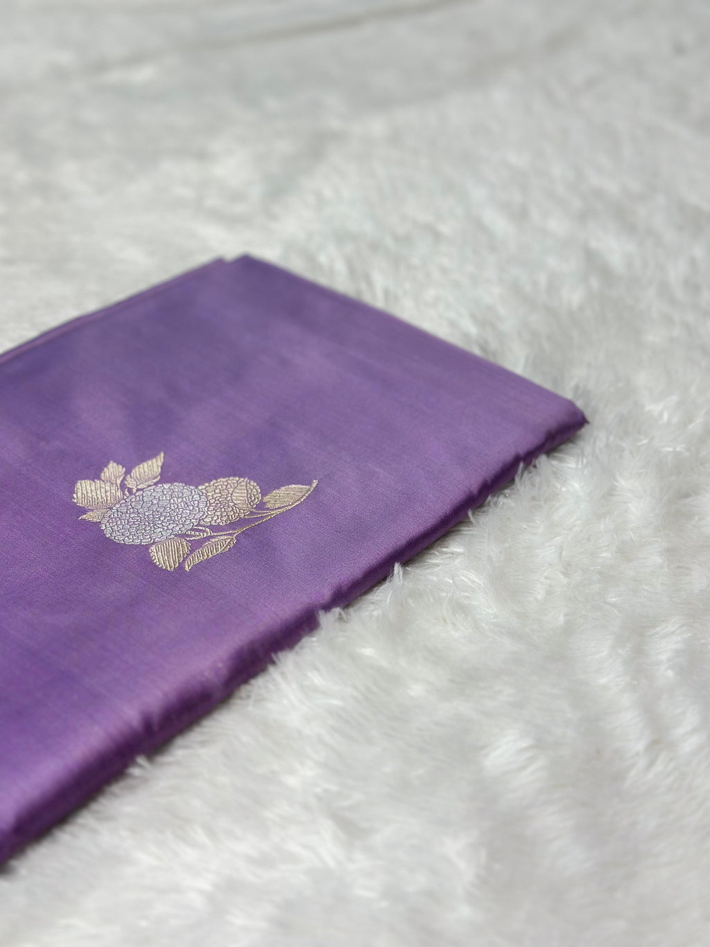 Dusty Lavender Pure Katan Silk Kadua Weave Banarasi Saree with Gold and Silver Buta