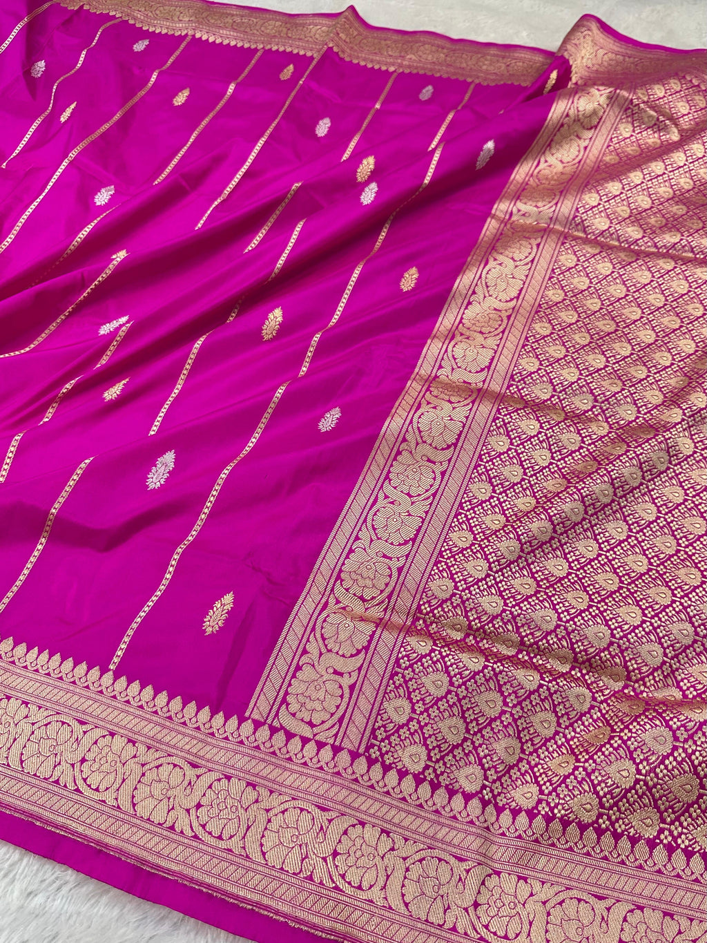 Rani pink Pure Katan Kadua Weaved Buti Pattern Saree