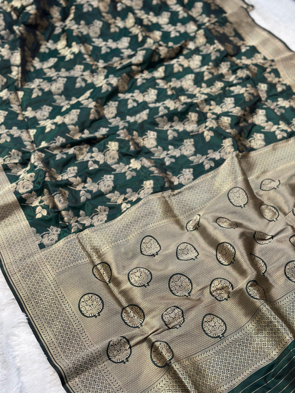 Pure Katan Silk Banarasi Saree Woven with Golden Zari in Rose buta pattern