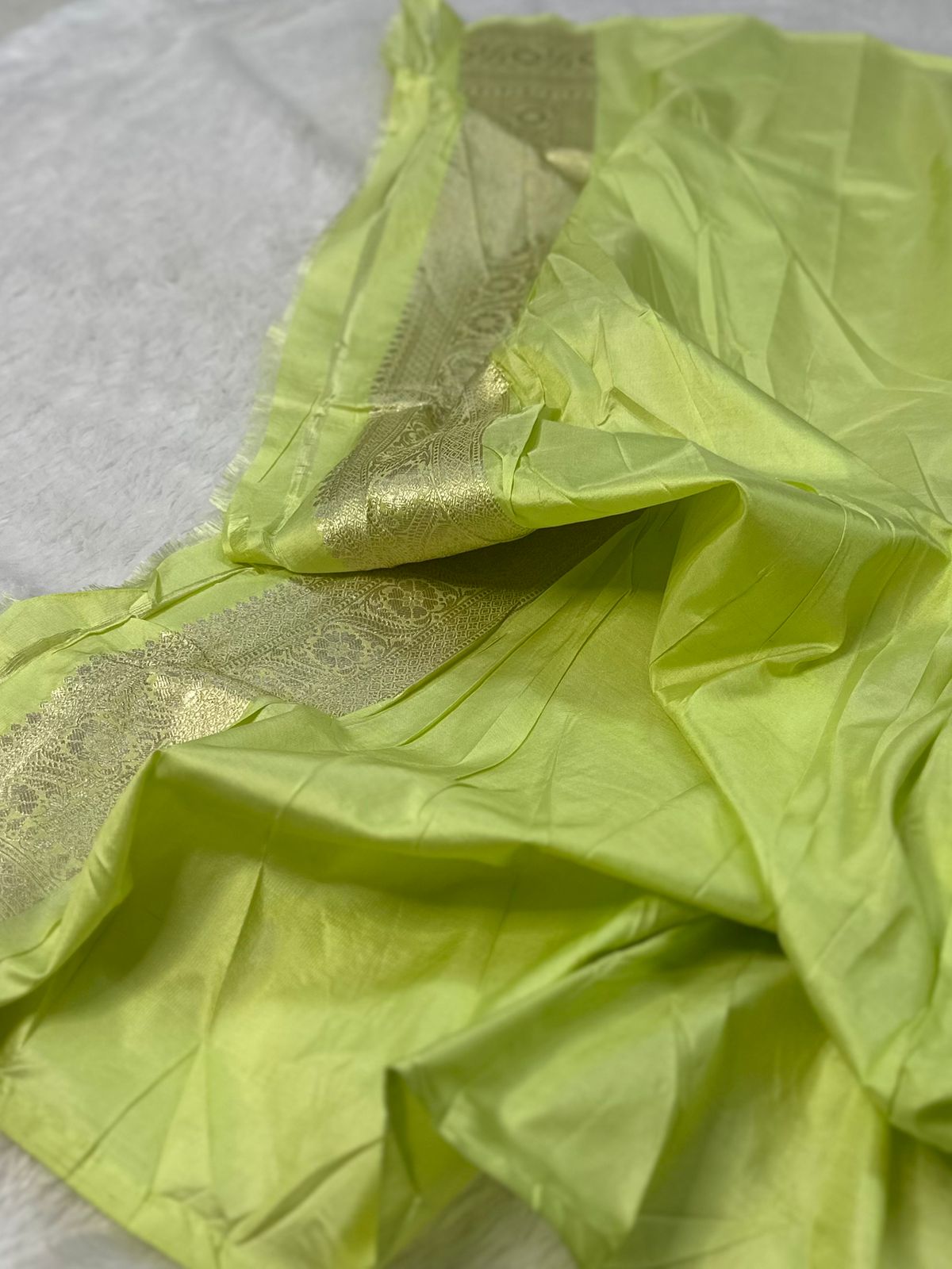 Pure Katan Silk Banarasi Saree Woven with Golden Zari in Buta Pattern