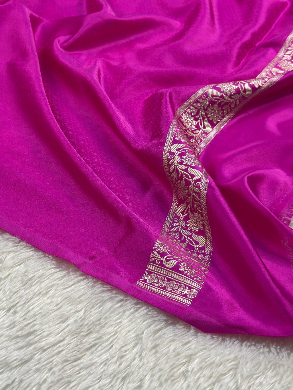 Mashru Silk Banarasi Saree Woven with Golden Zari in Plain with Grand Pallu